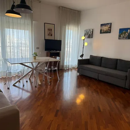 Guest Corso Italia Apartmán Bari